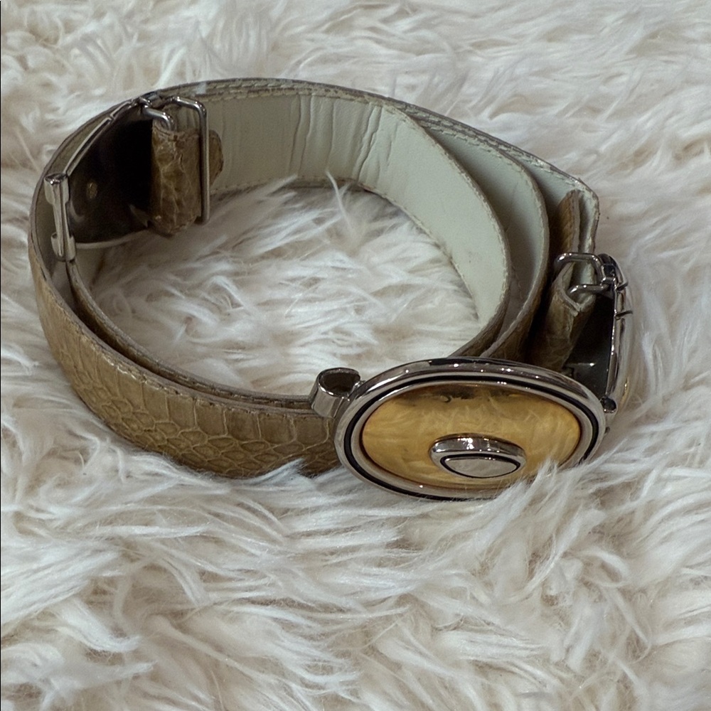 Chic Tan Women's Belt with Silver Buckle